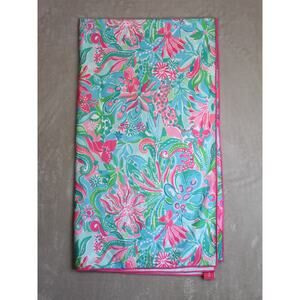Lilly Pulitzer Beach Towel Pink Blue Tropical Print Pool Resort Lounge Swim